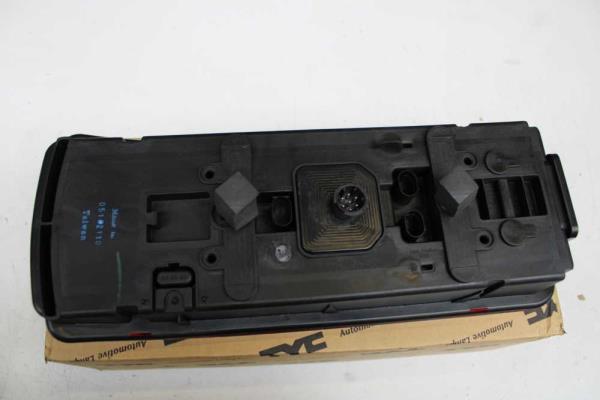 FEU ARRIERE DROIT MERCEDES - Vue 2